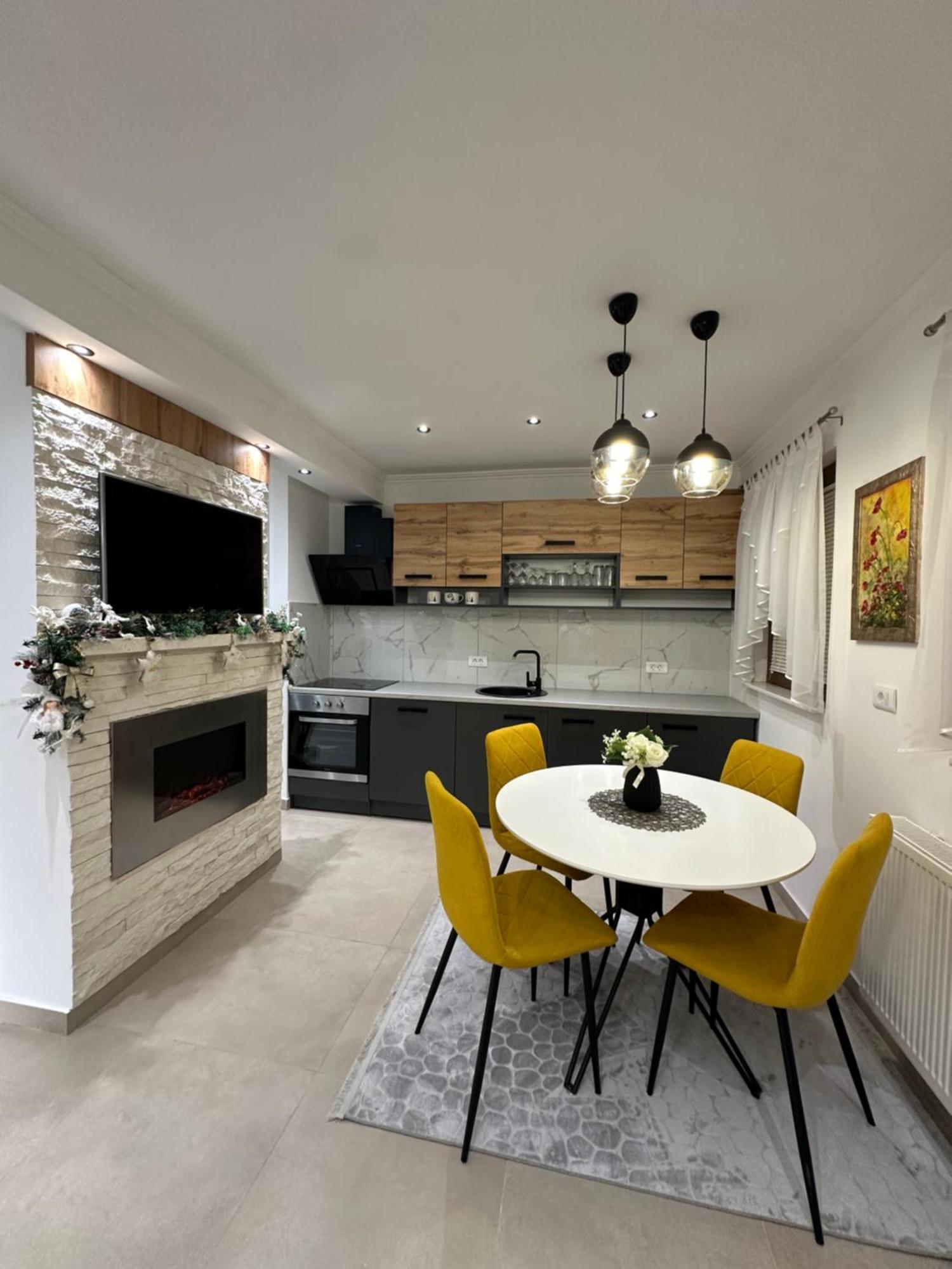 Apartman Lana 블라시츠 외부 사진